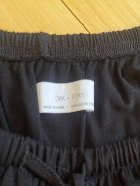 Oak and Fort black jersey skirt, cotton, pockets! size small